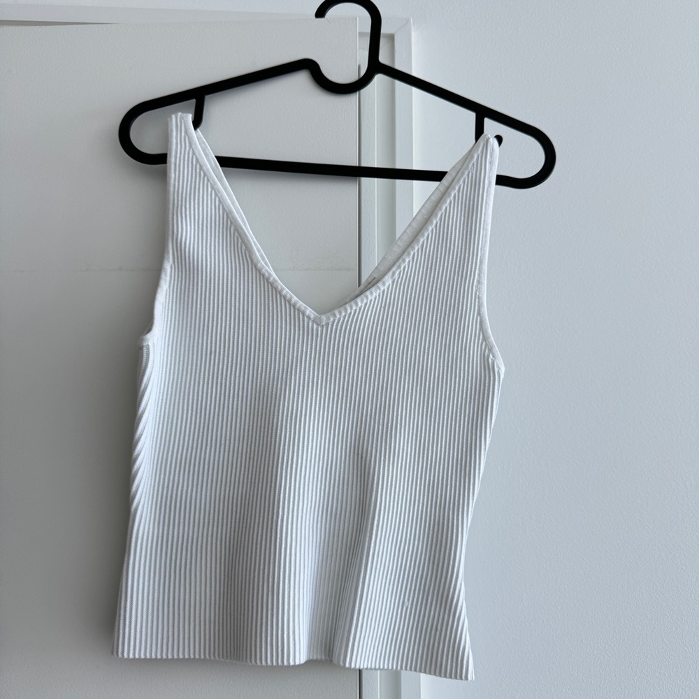 Aritizia tank top